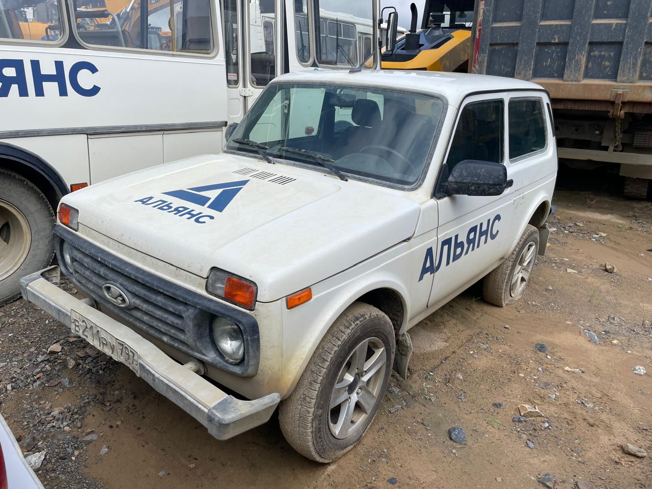 Автомобиль LADA Niva 4х4; XTA212140R2506416