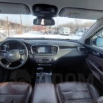 Автомобиль Kia Sorento