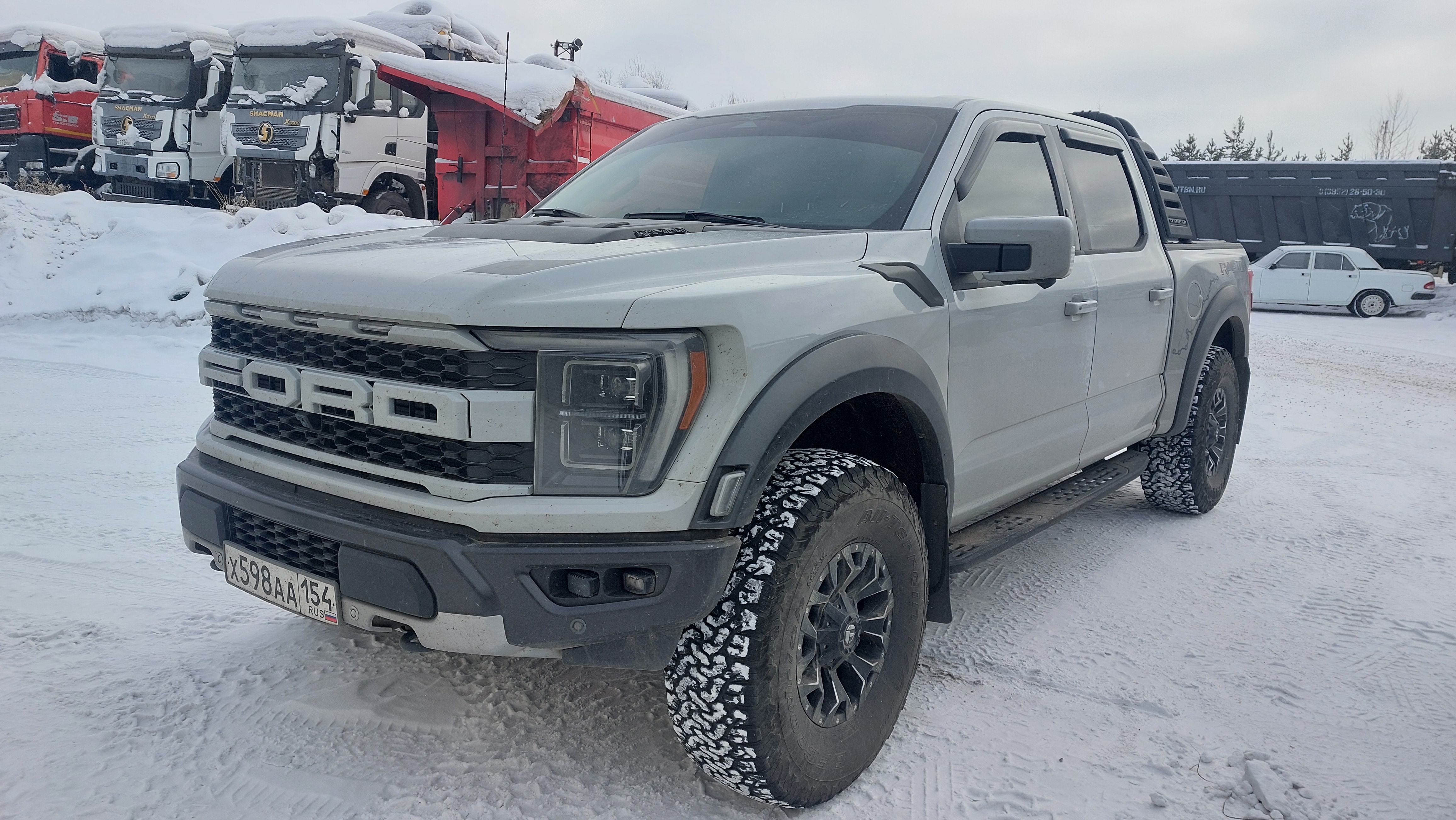 Автомобиль Ford F-150 RAPTOR; 1FTFW1RG4PFA82370