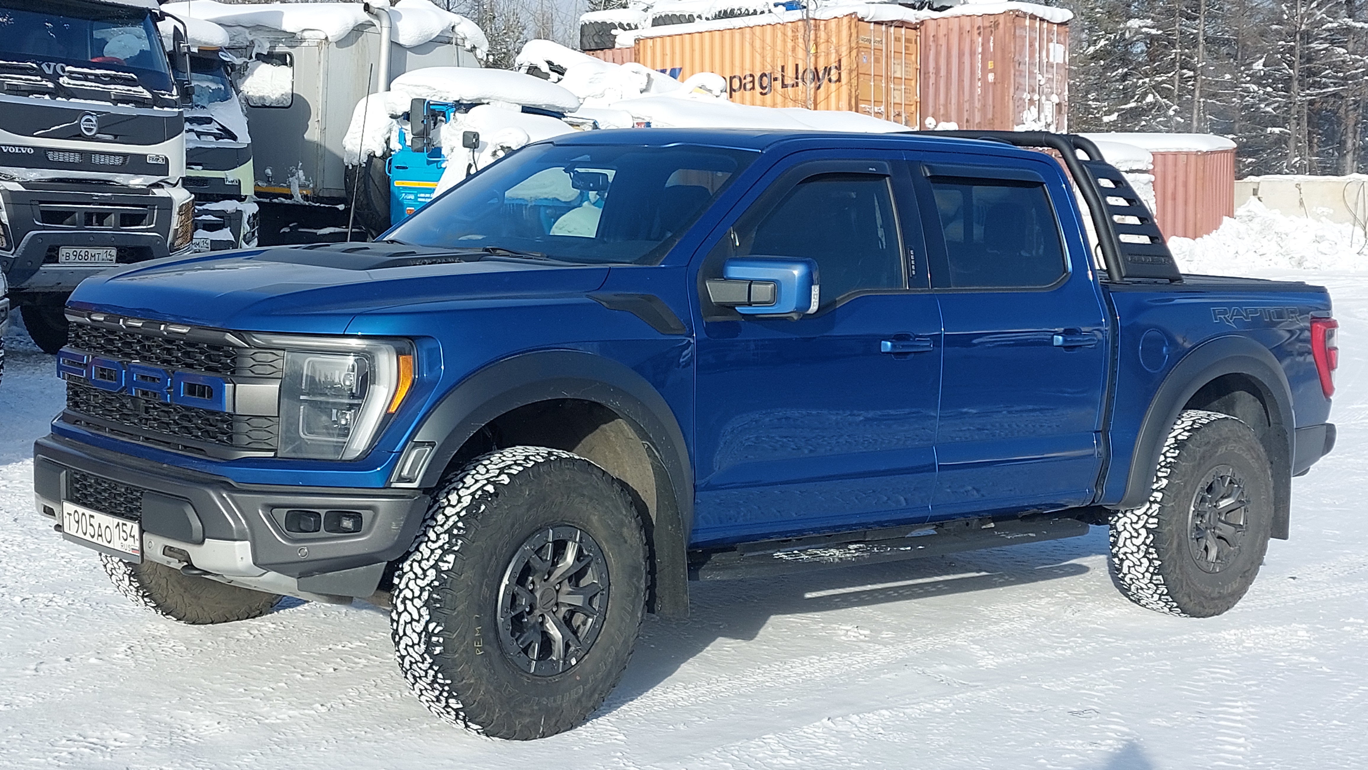 Автомобиль Ford F-150 RAPTOR; 1FTFW1RG3NFC07128