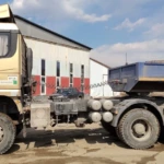 Седельный тягач Shacman SX42586V385 (6х6)