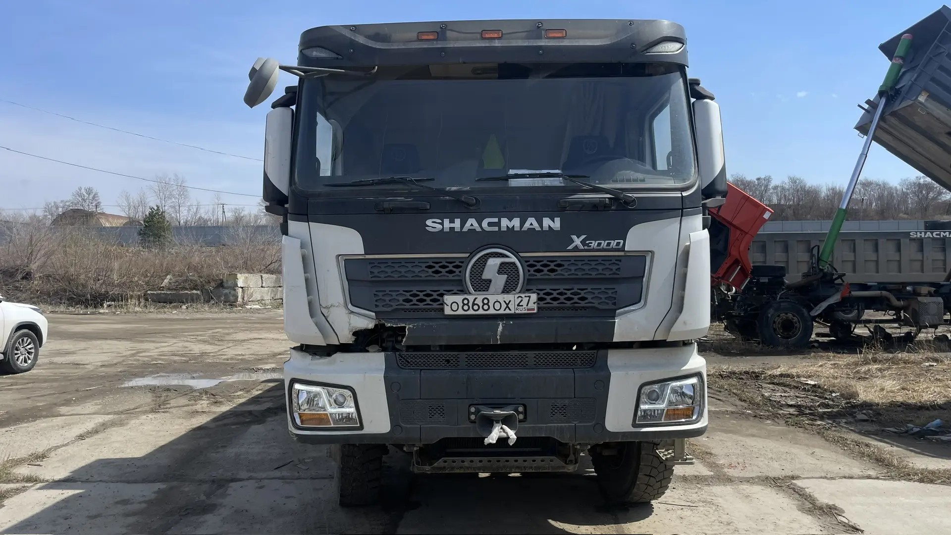 Самосвал SHACMAN SX32586T384C (6х4); LZGJR4T41NX045357